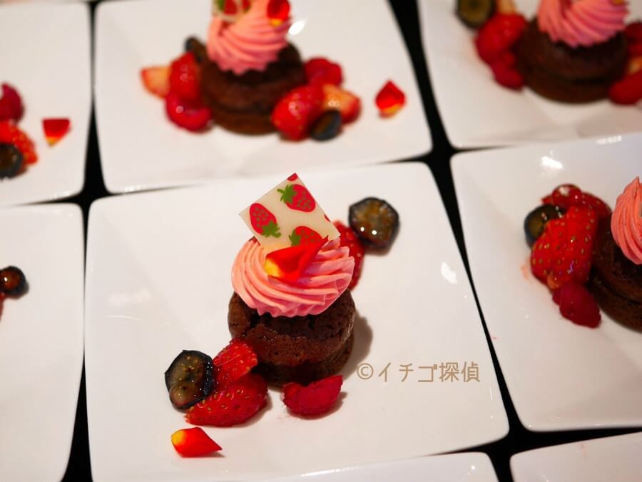 【実食】横浜ベイシェラトン「ベイ・ビュー」でいちご尽くし！ストロベリーブッフェ～Strawberry Garden～