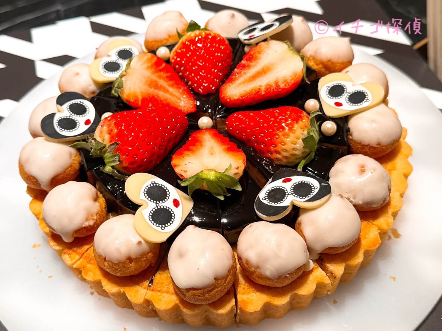 \実食/ヒルトン東京でいちごビュッフェ！2026年は「ストロベリーモノクロ・ガールズパーティー」