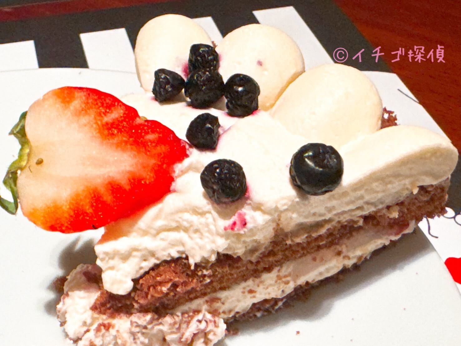 \実食/ヒルトン東京でいちごビュッフェ！2026年は「ストロベリーモノクロ・ガールズパーティー」